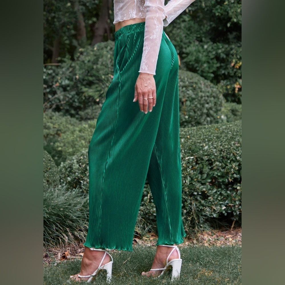 Cupshe Emerald Pleated Straight Leg Pants Size Small - Picture 2 of 7
